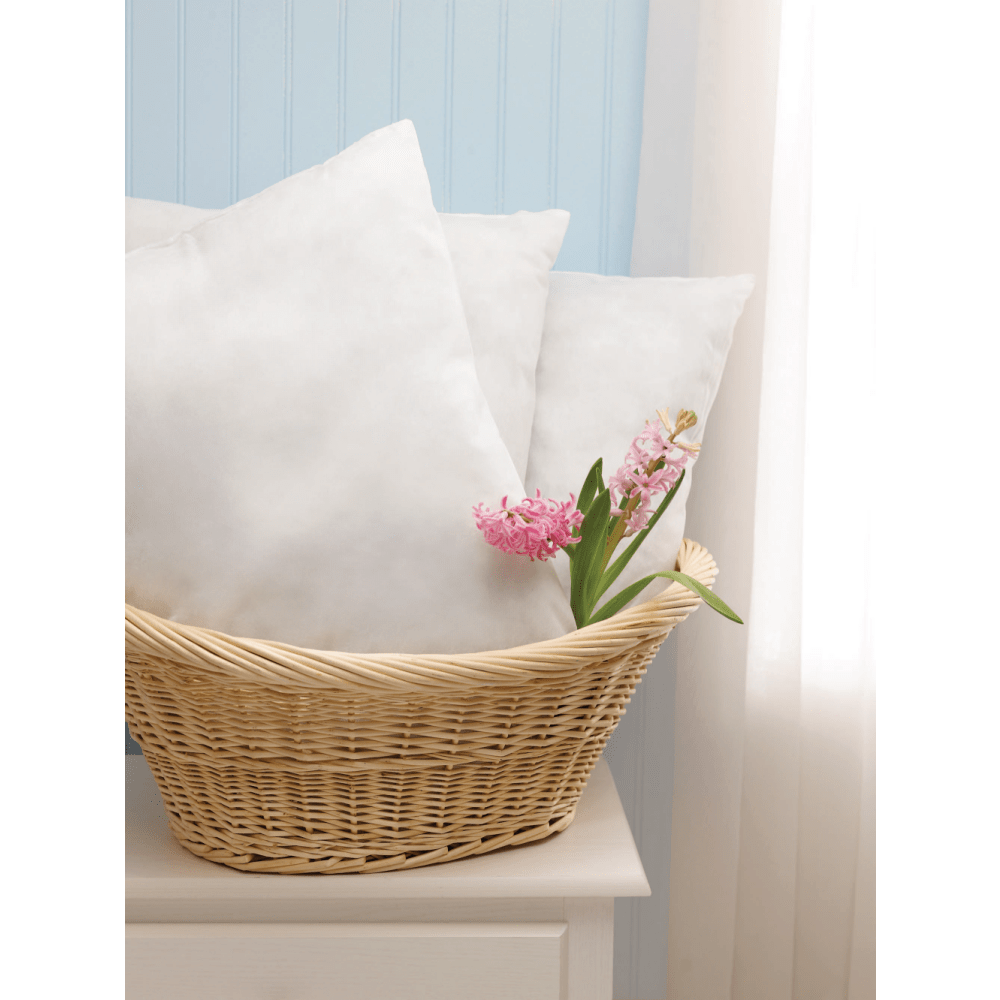 Medline Classic Disposable Pillows, 18in x 24in, White, Bag Of 3 Pillows, Case Of 4 Bags