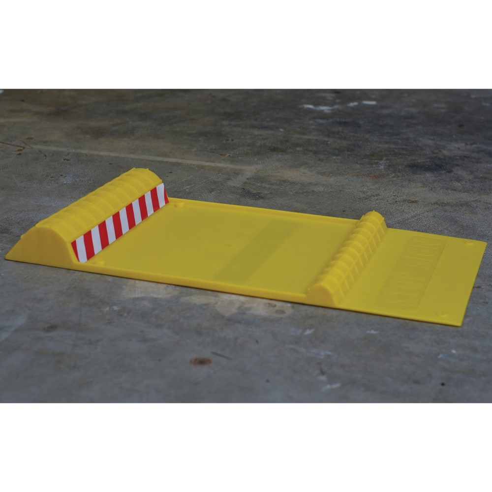 Maxsa Park Right 37356 Parking Mat, 11in x 21-1/2in, Yellow